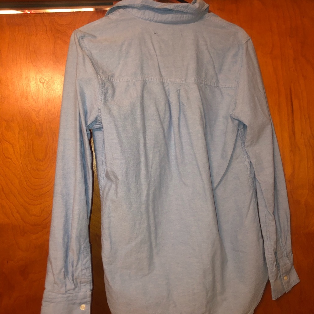 Button down - Picture 3 of 3